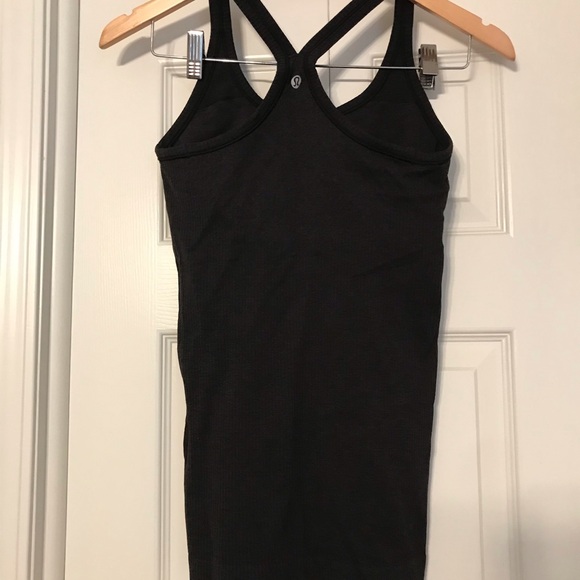 Lululemon Ebb to Street Tank sz 4 Black - Picture 4 of 8